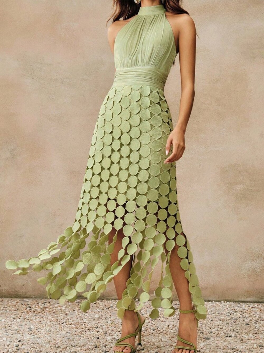 Green Elegant Women's Multi-Layer Hoop Sleeveless Dress - Picture 5 of 7